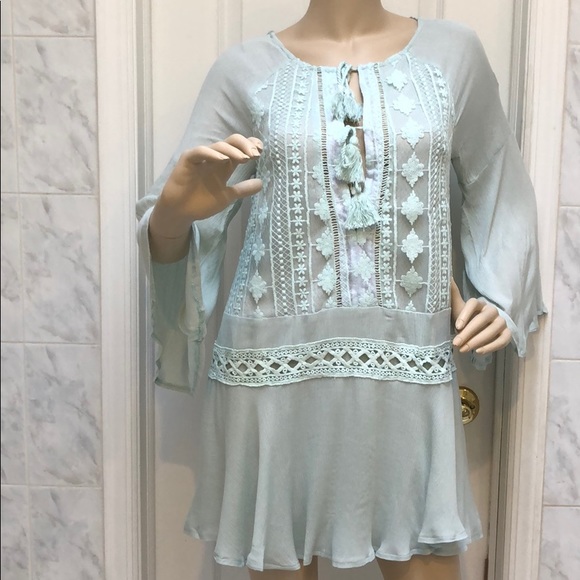 MINT BELL SLEEVE CROCHET TRIM MINI BOHO DRESS - Picture 5 of 8
